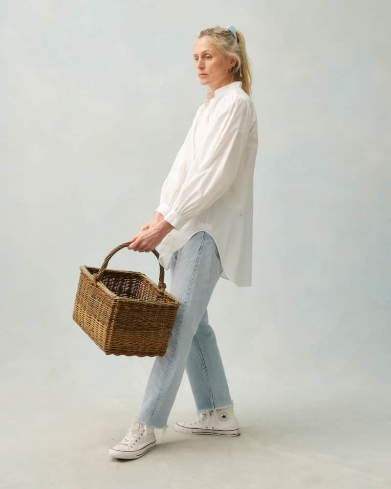キャベジズ&ローゼズのインスタグラム：「A blousy summer shirt made from crisp organic cotton. Flattering to all shapes, the Jo shirt is a classic style that will slot into your wardrobe.  #CabbagesandRoses #ThisGloriousLife #SS23 #NewArrivals」