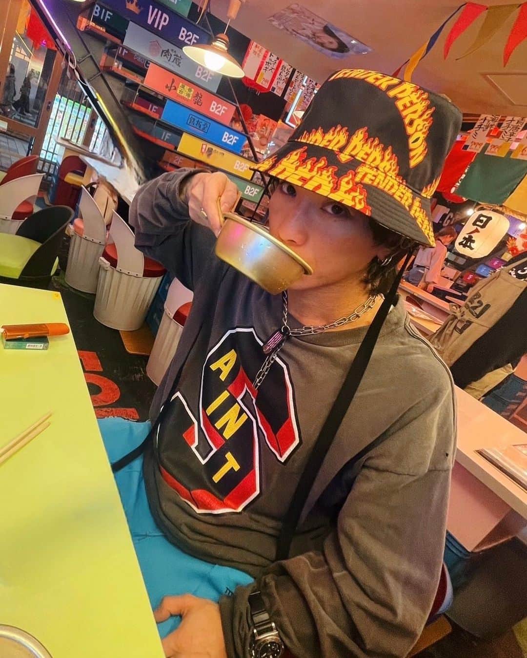 あきらかにあきらのインスタグラム：「マッコリ🤍」