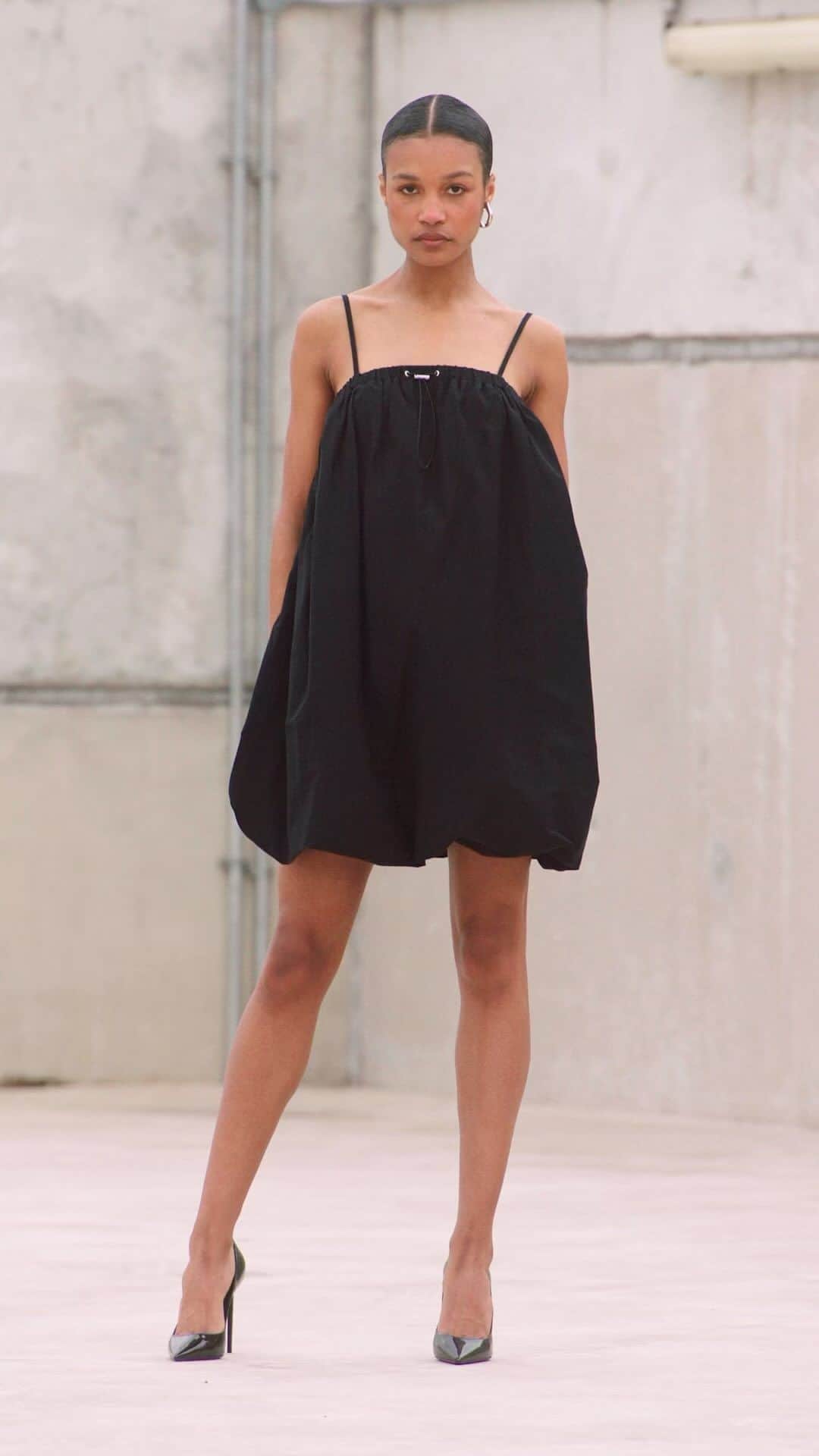 のインスタグラム：「SPRING/ SUMMER// TOPSHOP/// 23 The new collection is coming.」