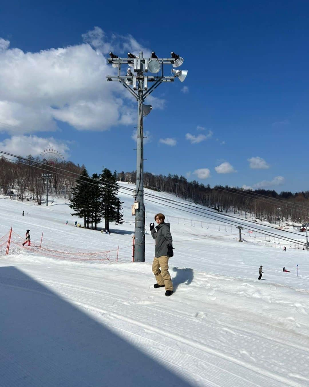 INIさんのインスタグラム写真 - (INIInstagram)「雪！！！❄️☃️❄️  #INI #木村柾哉 #KIMURAMASAYA #INInstagram」4月15日 18時49分 - official__ini