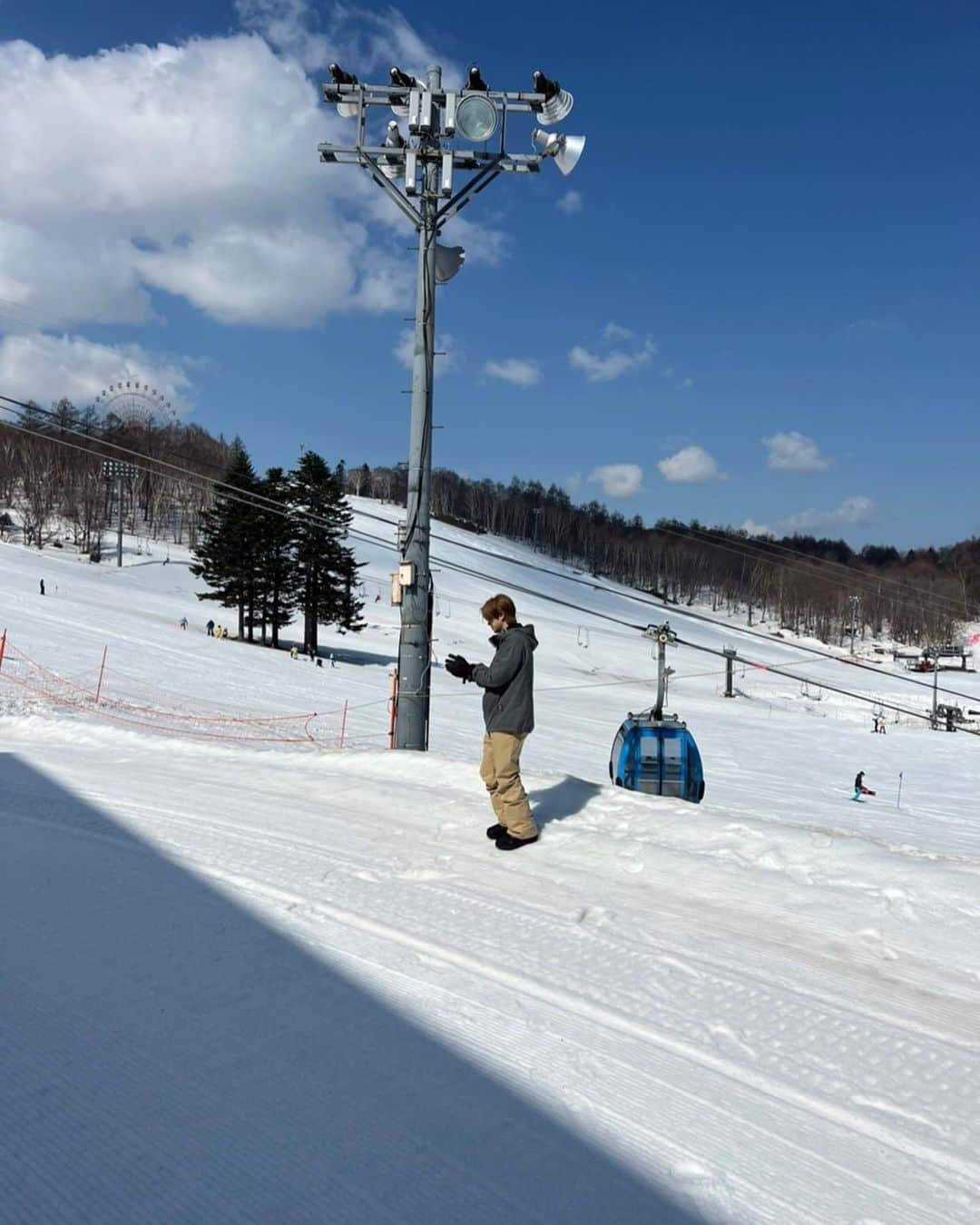 INIさんのインスタグラム写真 - (INIInstagram)「雪！！！❄️☃️❄️  #INI #木村柾哉 #KIMURAMASAYA #INInstagram」4月15日 18時49分 - official__ini