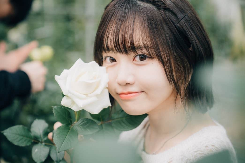 キム・イェリンさんのインスタグラム写真 - (キム・イェリンInstagram)「#花束とオオカミちゃんには騙されない 明日22時、第7話 ついに脱落回放送です。  1番きて欲しくない日で、このまま時間が止まって欲しいと思いました🥲  最高の11人で過ごす時間を皆さん是非、見守って欲しいです◡̈   明日の放送が終わったら24時間限定の復活投票が行われます。 是非協力してください！  +放送後インスタライブも少しする予定です。 よろしくお願いします🤲 @ookami_official  _ #花束オオカミ #abema #ちせ」4月15日 18時58分 - peach_chu_
