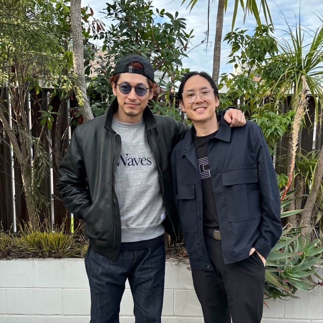 ディーン・フジオカのインスタグラム：「How much meaning does music have to you? 皆さんにとって音楽とは何ですか？  Had a chance to chat with the one and only Kevin Nishimura. A trailblazer in the music industry not just with @fareastmovement but also with artists they manage over at Transparent Arts (@transparentfeed). Somehow I wonder why it took so long to finally meet.  Hope our paths cross again in the future soon! @kevnishfm」