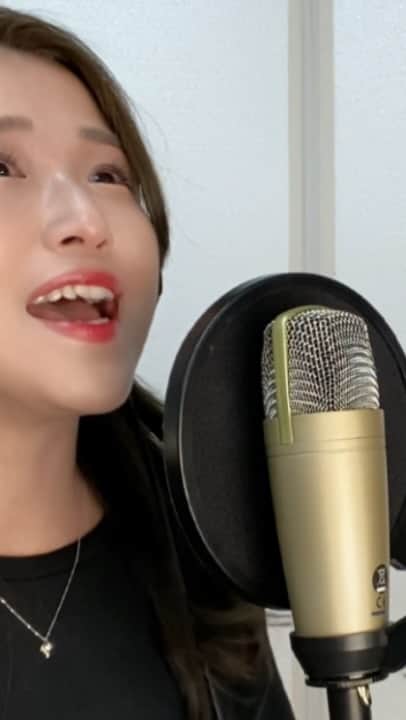 河野万里奈のインスタグラム：「【新曲公開】 『ドラフト』 youtu.be/4RsFIPSIdA8  ーこれは、あの日選ばれなかった僕らが 　ハズレをアタリに上書きするための曲ー  選ばれて 選ばれなくて こぼれた笑顔と涙は 色付ける前のドラフト(下書き) 　ため息を大歓声に 　ハズレをアタリに変えていく 　答えは今じゃない いつかわかるさ」