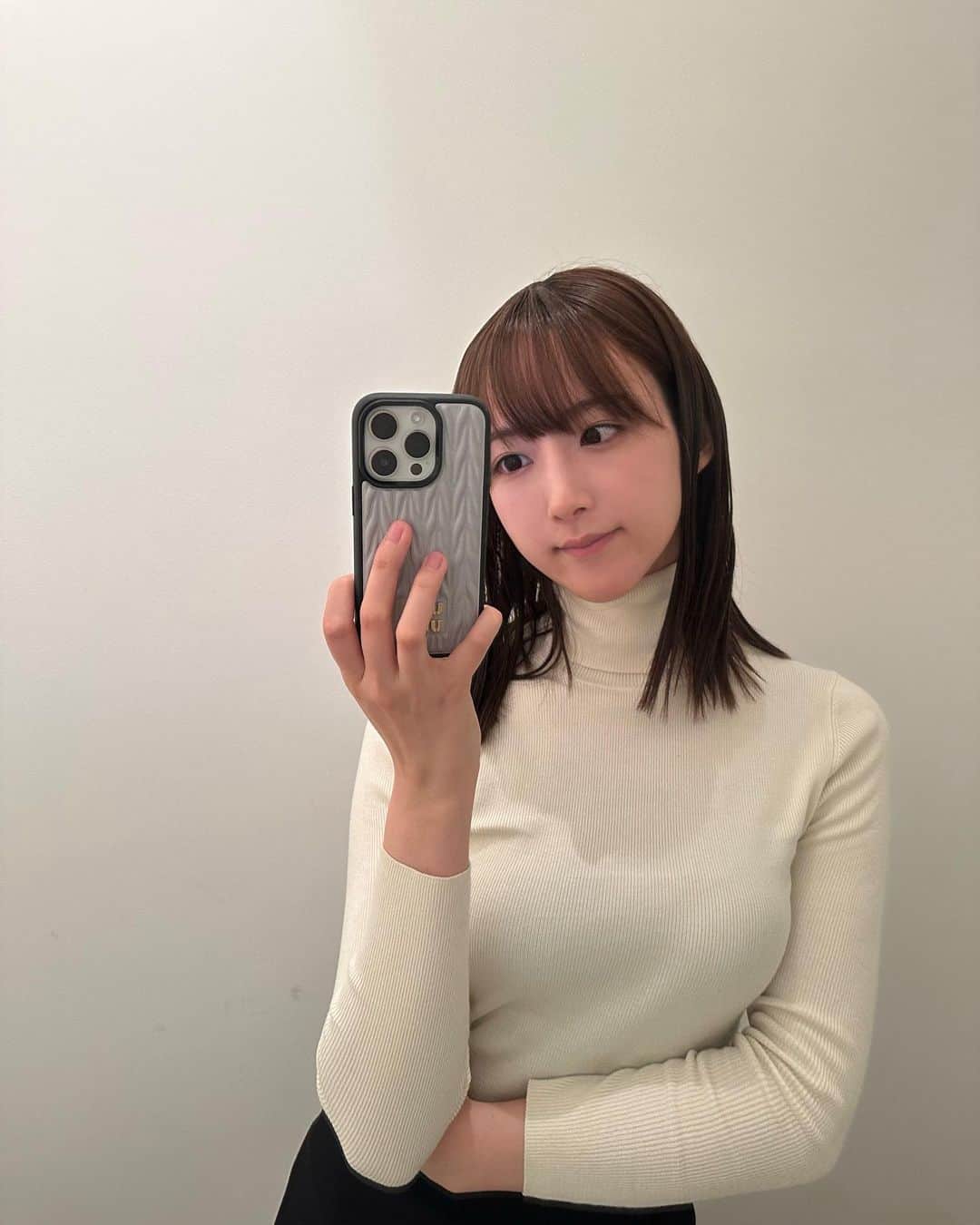 のインスタグラム：「☔️😪」