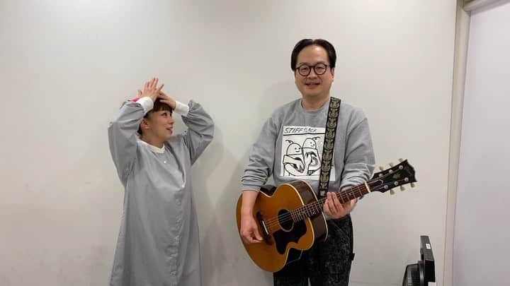 吉本新喜劇のインスタグラム：「💃🏻絶対来てー🎸  4/28(金)19:00開場/20:00開演 ヤンシー&マリコンヌの ポップコーンミュージック♪vol.1 in 味園ユニバース  前売🎫2500円 ＋1drink 700円🥤  ゲスト🌈烏川耕一、吉田裕 ザ・プラン9 ヤナギブソン、爆ノ介  豪華バンドによる 歌ネタ、コントあり🤗  椅子に座ってゆったり楽しめます🍿  ぜひきてくださいね💃🏻🎸  🎫 onl.tw/V59SjFM」