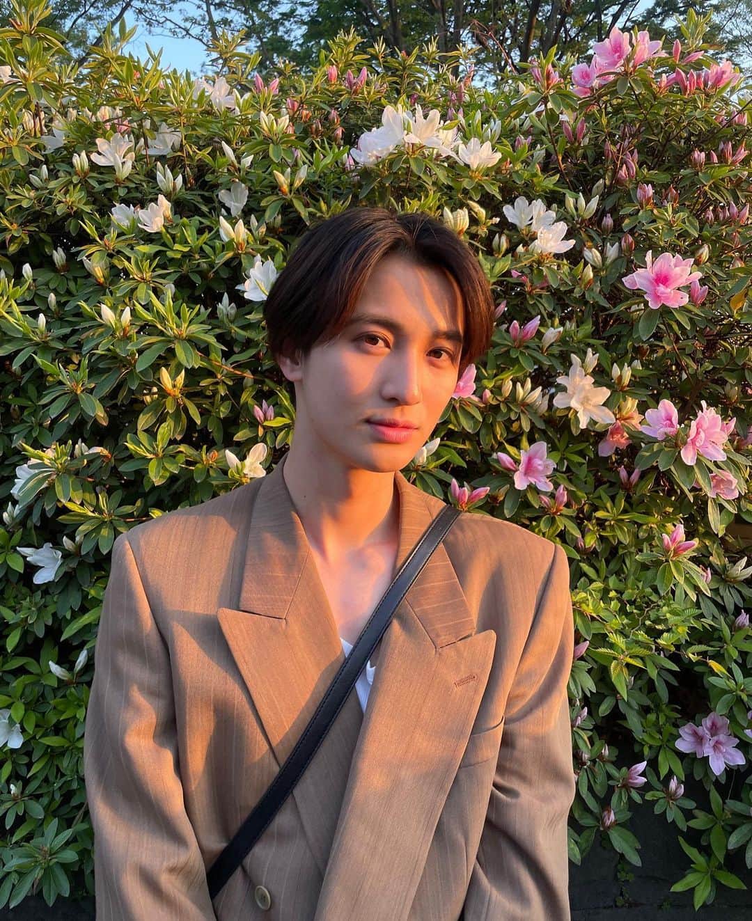 のインスタグラム：「最近の写真まとめ！  油断して日焼け止め塗りそびれてたら焼けました...  #紫外線強」
