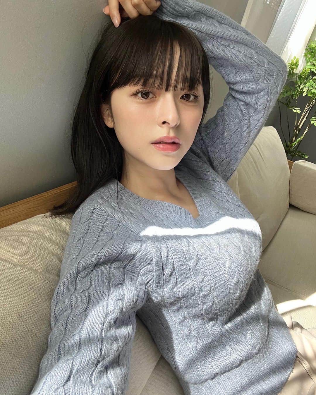 かおりのインスタグラム：「🩵☀️」