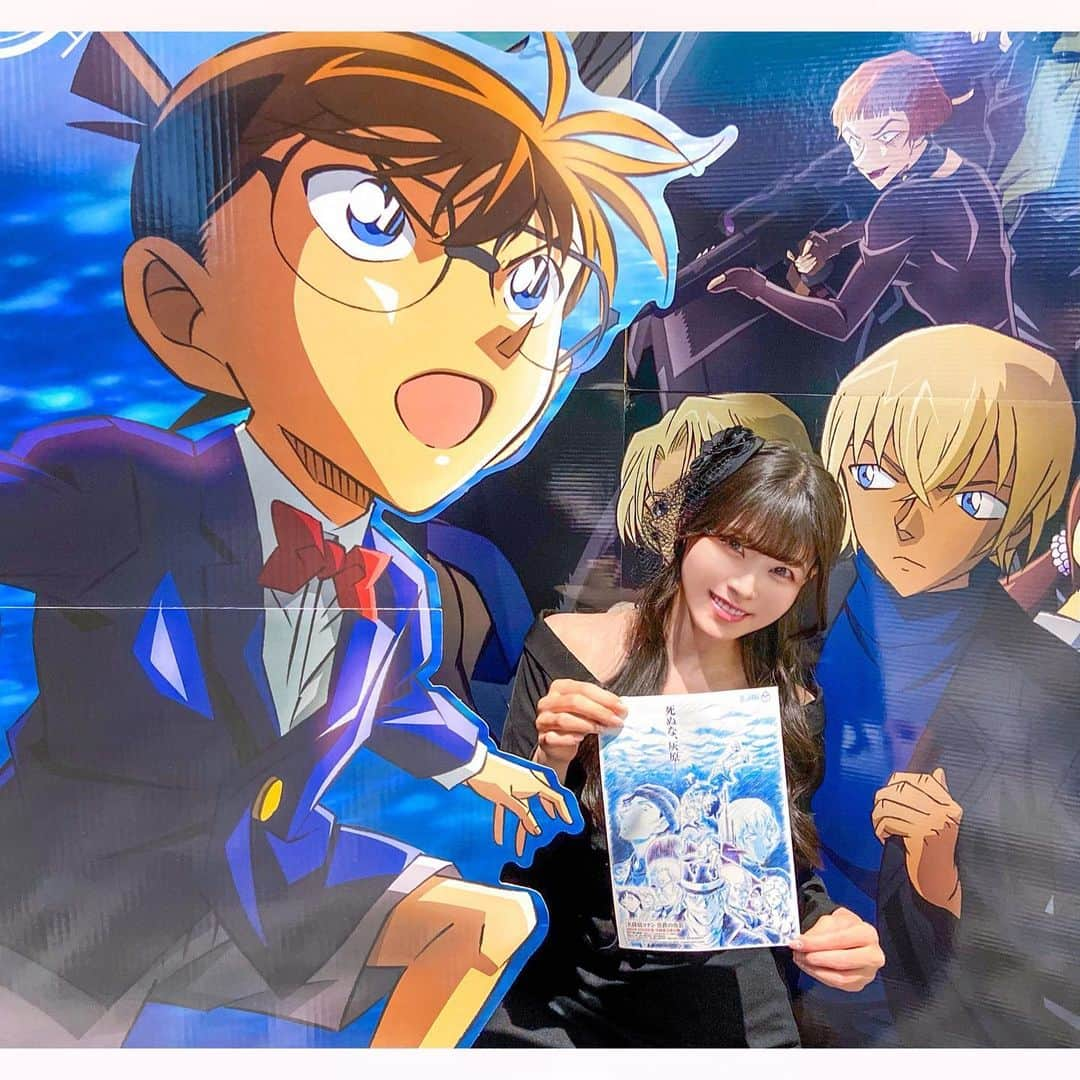 長柄ひろみさんのインスタグラム写真 - (長柄ひろみInstagram)「#detectiveconan 🎬  さっそく🤓🎥  名探偵コナン最新作「黒鉄の魚影」観てきました〜🤗💗  今回は黒の組織とのお話なので、私も黒づくめスタイルで🥰🖤  ネタバレできないからあんまり書けないけど、今年のコナン映画も面白かったです😆🙌🏻  興奮が冷めないので写真を沢山撮りました😂📸  ｡・ﾟ・。୨୧｡・ﾟ・。୨୧｡・ﾟ・。୨୧｡・ﾟ・｡୨୧。・ﾟ・。  #名探偵コナン」4月15日 21時24分 - aoi_asahi