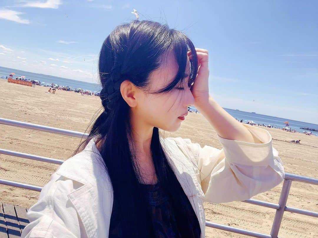 久保亜沙香のインスタグラム：「【出演情報】 『MARUSAN presents 久保亜沙香 NY ステージデビュー記念予行演習ミニライブ&トークショー』 ※無料 5月27日(土) 18:15〜20:00 場所：浅草スマイルバー(東京都墨田区吾妻橋1-16-1) ✉️marusantoys@gmail.com  表題に「POP-UP浅草5/27 5部」、お名前、住所、電話番号をメールしてください。」