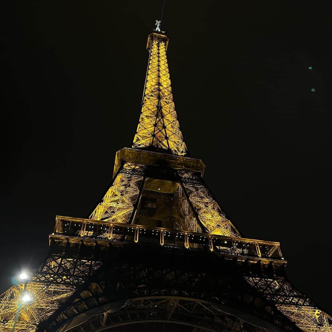山尾梨奈さんのインスタグラム写真 - (山尾梨奈Instagram)「〻 Paris, France, en mars 2023  🌟🥐🥖🧈💄🐩🏆🦪🍽️🥂🐌🥿」4月15日 22時06分 - yamarina_1210