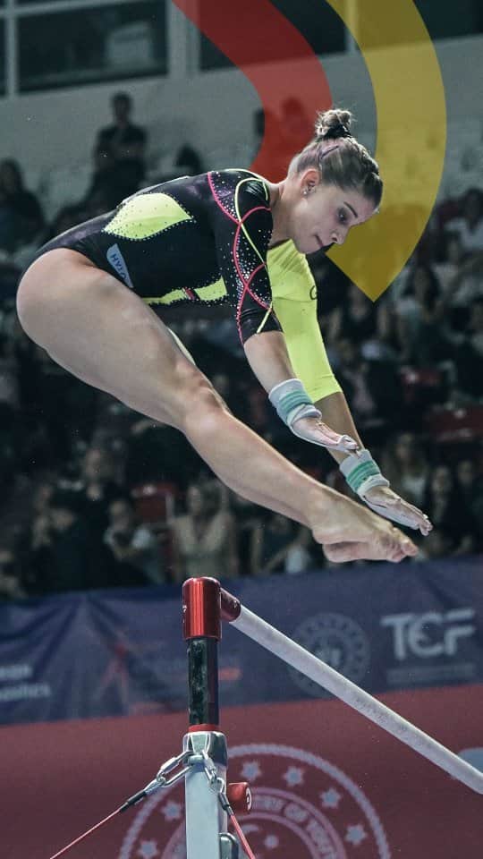 エリザベト・ザイツのインスタグラム：「Die Barrenübung von @seitzeli im Finale bei der Turn-EM 2023 beschert ihr Bronze. 🤩 ______ #itsmyturn #turnteamdeutschland #turnen #gymnastics #em2023」