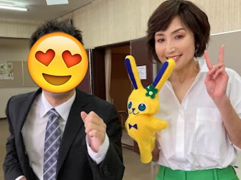 丹野みどりさんのインスタグラム写真 - (丹野みどりInstagram)「豊田で初めてのイベントを行いました。    SNSで事前告知をしませんでした。 豊田市みよし市で活動を始めたことで 出会えた方に直接お声がけをしたり ご案内チラシのポスティングのみ。   入場無料・予約不要とはいえ   雨も降る中、 どれだけの方がお越し下さるのか 不安で一杯でした。     この３ヶ月の活動を通じて出会えた方で 既に熱く応援して下さる方   自宅に入ったチラシを見て 興味を持ってきて下さったり  以前からテレビやラジオで 知っていたからとお越し下さった方     本当に本当にありがとうございました   このトークイベント また会を重ねていきますし 他の地域でも行っていく予定です。     そして今日のイベントを お手伝いして下さった方々 本当に助けられました。 ありがとうございました。  こくみんうさぎのパペットを手作り😭❤️ 私は目が緑で緑のリボン 夫の分まで作って下さいました  すべての皆様に 深い感謝の思いでいっぱいです。 今後も心を込めて開催して参ります  #国民民主党 #衆議院選挙 #愛知県 #豊田市 #みよし市」4月15日 22時10分 - midorimarron