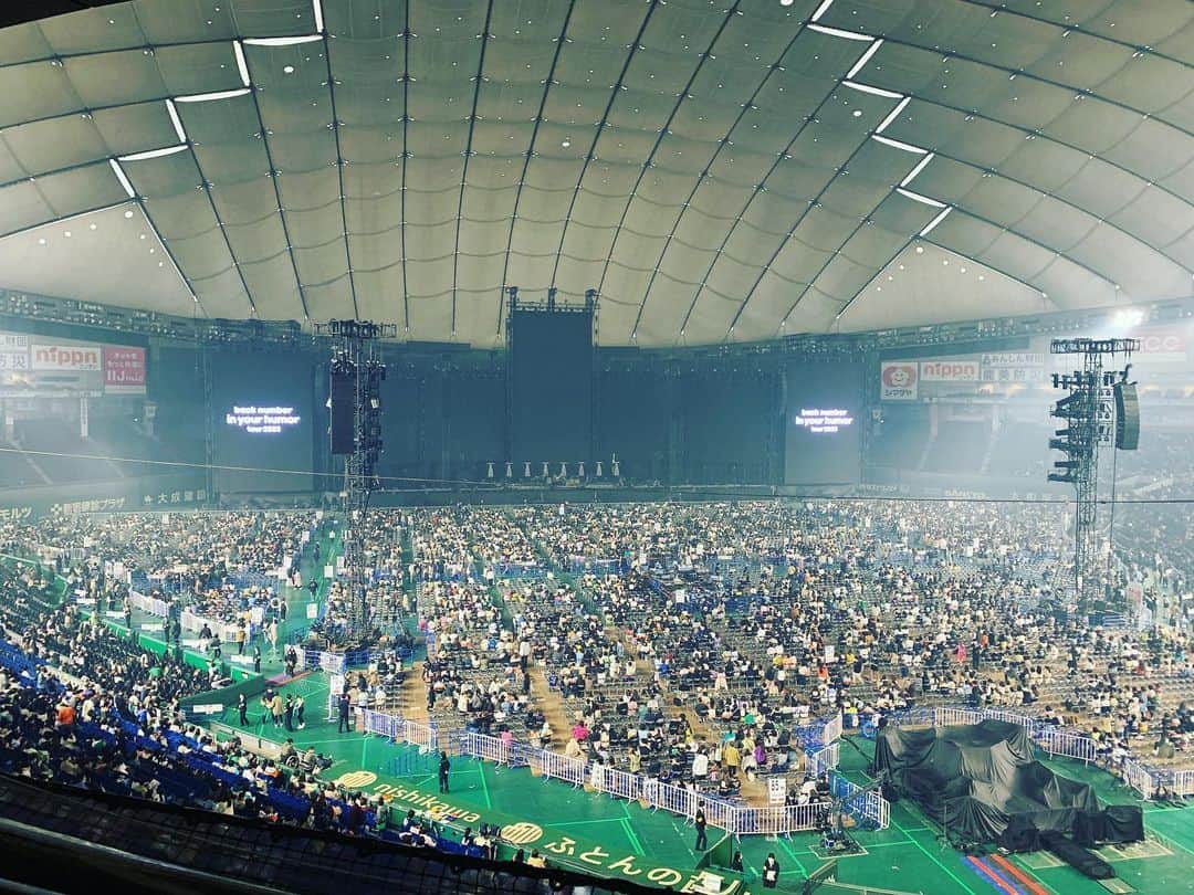 島田昌典のインスタグラム：「「水平線」で涙腺崩壊😭 良きライブでした！  #backnumber」