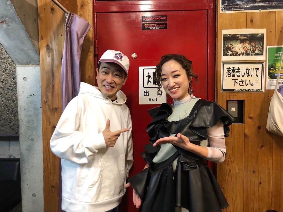 のインスタグラム：「SEAMOさんにも会えたー！  東海ぶり？ ここは名古屋？て一瞬混乱するくらいレペゼン東海の大好きなパイセン。 また背中追いかけさせてもらいますー🤩🔥  トークも人柄も好きー❗️」