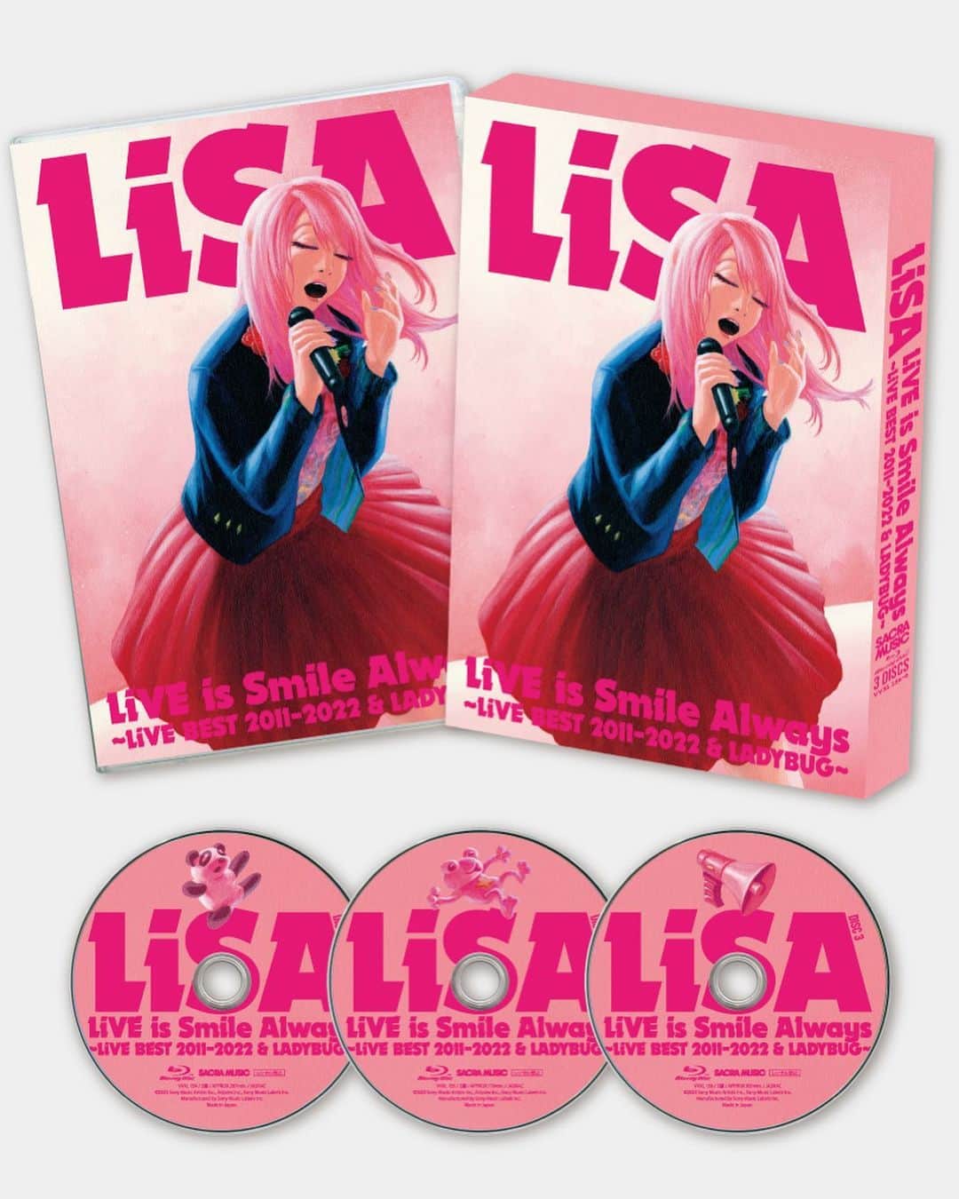 LiSAさんのインスタグラム写真 - (LiSAInstagram)「もりもりだくさんであと4日✌︎✌︎✌︎✌︎  『LiSA～LiVE BEST 2011-2022 & LADYBUG～』DVD&BD 4/19発売決定🥳   💿1stライブ「Letters to U」から「Eve＆Birth」全50曲4時間越えの"LiSAライブ映像ベスト"  💿10周年ライブ「LiVE is Smile Always～LADYBUG～at日本武道館」  💿LiSA TV📺  豪華永久保存盤お届け☻  https://lisa.lnk.to/LiVEBEST_20230419  lxixsxa.com  #最近カメラ向けられるとこの顔しちゃうの癖」4月16日 0時56分 - xlisa_olivex