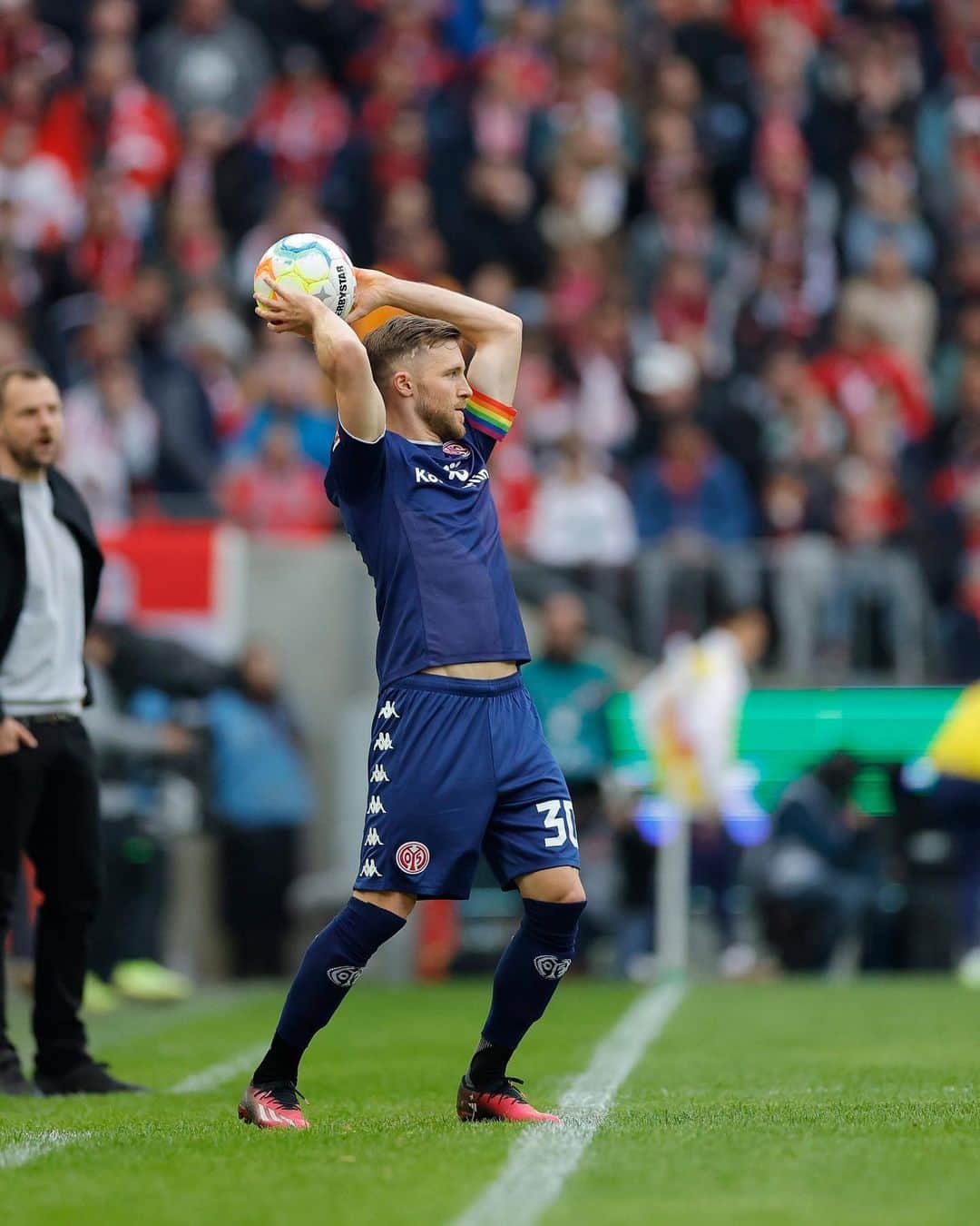 のインスタグラム：「An tough game today. We take the point and move on - with the aim to improve! @1fsvmainz05」