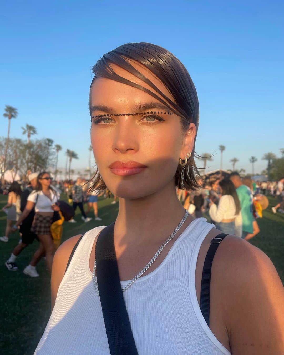 ストーミ・ヘンレイのインスタグラム：「Day 1 🎡☀️🌵」