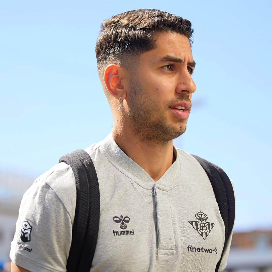 アジョセ・ペレスさんのインスタグラム写真 - (アジョセ・ペレスInstagram)「Un orgullo marcar por primera vez en casa 💚」4月16日 5時27分 - ayozepg