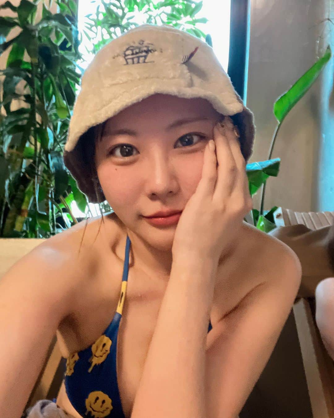 川島愛里沙のインスタグラム：「. . . 本当にガチガチに整った🙈💛 さいくぅだった！！ ロウリュの香り選べて本当にいやされたあ🥺💛💛 サウナ上がった後のお外散歩するのが本当に心地よくて最高だったあ🤱❣️ . . . 最近あまりいけてなかったから こう言う時間も大事だなあって、 サウナって気持ちいいのと考え事とかぼーーっとできたり、その時にインスピレーションが働いて面白いこと考えれたり、本当に大事な時間。 . . . . #サウナ #サウナ女子 #蔵前 #ととのいました #サウナイキタイ #ロウリュ #水着 #sauna #saunatime  #saunaandco #japanesegirl  #bikini #instagram #instalike」