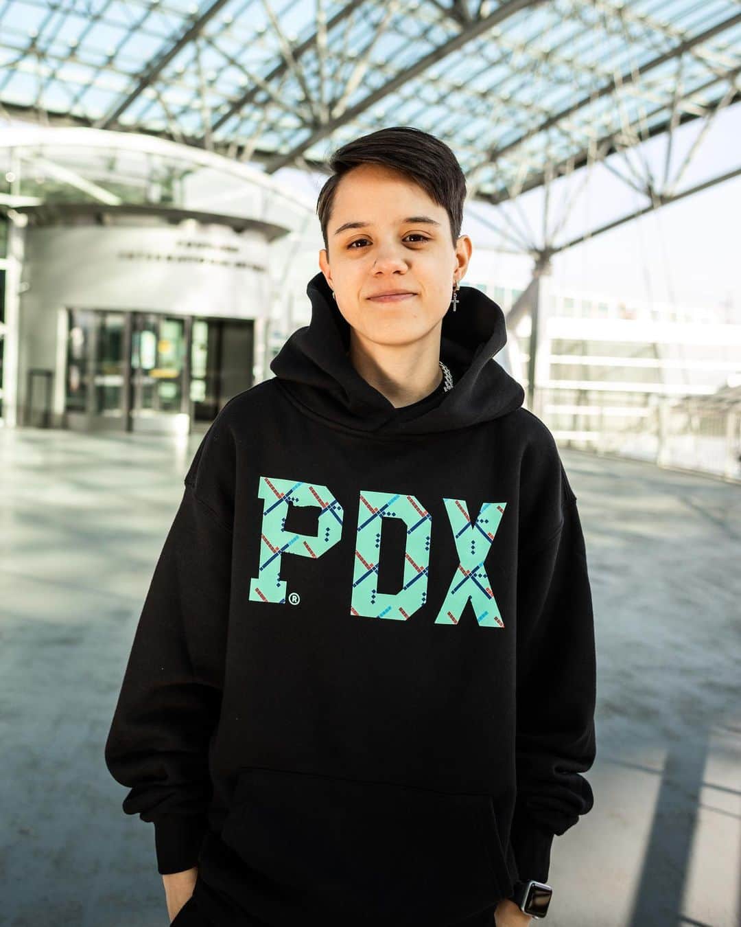 Portlandさんのインスタグラム写真 - (PortlandInstagram)「To commemorate this weeks PDX airport news, local brand @portlandgear just released this original PDX carpet themed pack! Choose from a hoodie, crewneck, or T-shirt! Click the bio link to shop now.」4月16日 5時44分 - portland