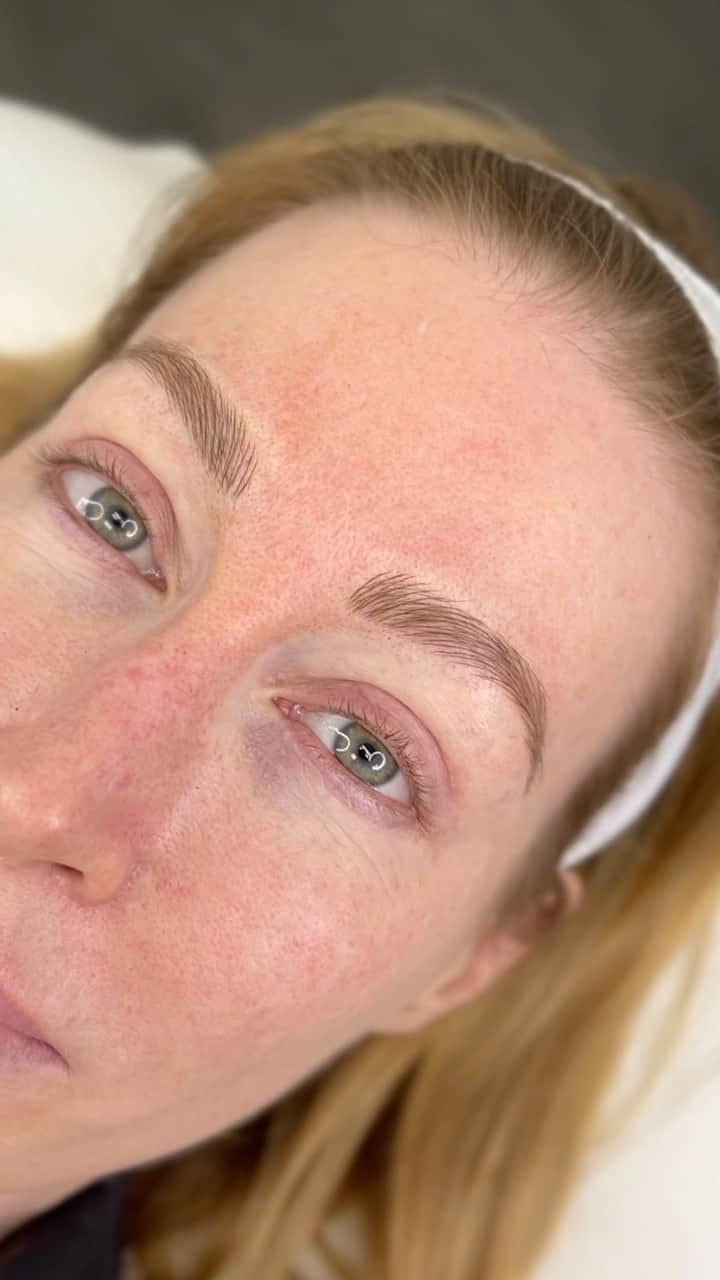 Haley Wightのインスタグラム：「Come to work with me ♥️   #microblading #nanoblading #nano #brows #arizona #phoenix #tempe #scottsdale #az #microbladingaz」