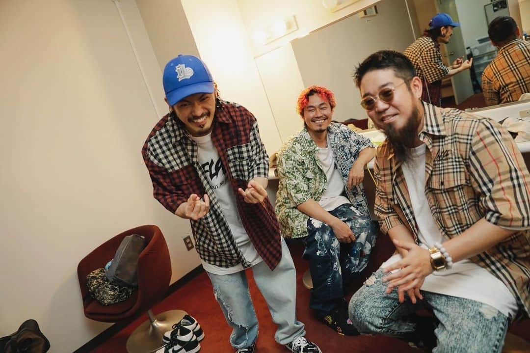 WANIMAのインスタグラム：「Catch Up TOUR -1Time 1Chance-   福島・郡山編   Photo by SARUYA AYUMI   #WANIMA」