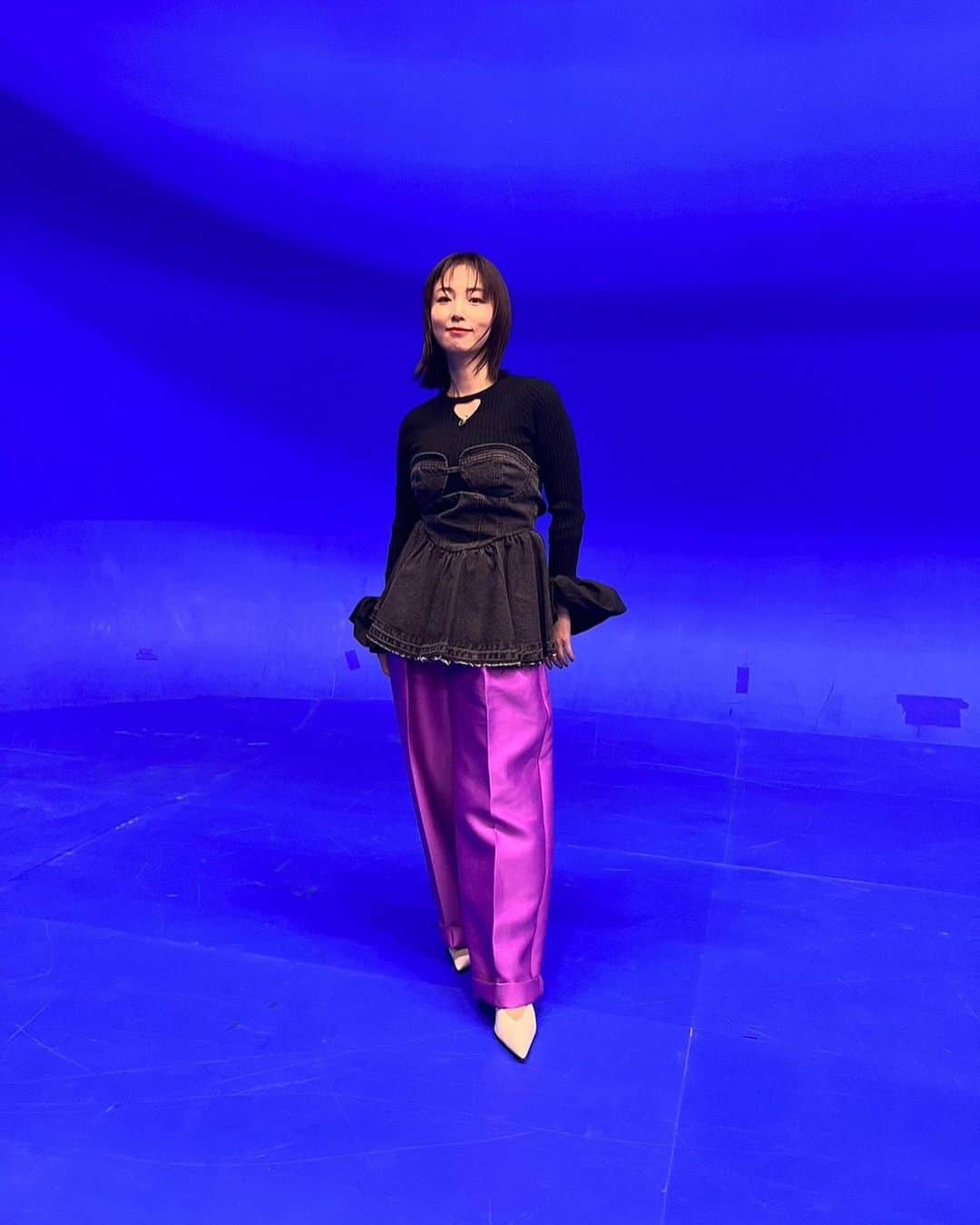 MEGUMIさんのインスタグラム写真 - (MEGUMIInstagram)「最近はこんな格好でお送りしましま🙏  ①tops & skirt @cfcl_official ② tops @@tomorrowland.b_official skirt @edition_jp  ③ @p_h_e_e_n_y   ④ @rito_structure ⑤ @togaarchives   ⑥ @prankproject_official  @ree.jewellery  @senso   ⑦  @maisonspecial_womens_shop  @lunique_official_   ⑧ @lautashi  @lunique_official_   ⑨ @msgm   ⓾ @miharayasuhiro_official」4月16日 11時24分 - megumi1818