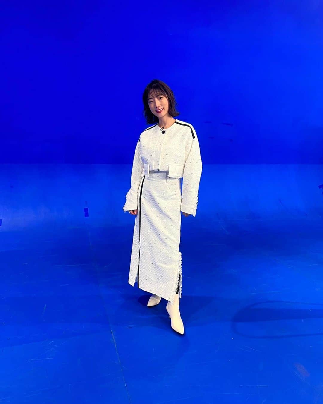 MEGUMIさんのインスタグラム写真 - (MEGUMIInstagram)「最近はこんな格好でお送りしましま🙏  ①tops & skirt @cfcl_official ② tops @@tomorrowland.b_official skirt @edition_jp  ③ @p_h_e_e_n_y   ④ @rito_structure ⑤ @togaarchives   ⑥ @prankproject_official  @ree.jewellery  @senso   ⑦  @maisonspecial_womens_shop  @lunique_official_   ⑧ @lautashi  @lunique_official_   ⑨ @msgm   ⓾ @miharayasuhiro_official」4月16日 11時24分 - megumi1818