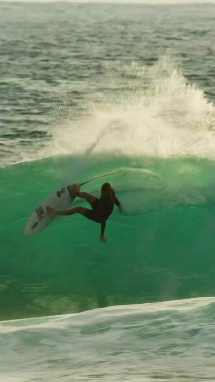 ジョン・ジョン・フローレンスのインスタグラム：「A few fun shots from Margaret River in past years. Looking forward to all the fun waves WA has to offer !」