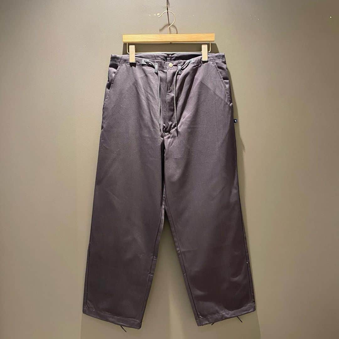 BEAMS JAPANさんのインスタグラム写真 - (BEAMS JAPANInstagram)「＜DESCENDANT＞ Mens BUSH TWILL TROUSERS ¥30,800-(inc.tax) Item No.11-23-0316 BEAMS JAPAN 2F ☎︎03-5368-7317 @beams_japan #descendant #beams #beamsjapan #beamsjapan2nd Instagram for New Arrivals Blog for Recommended Items」4月16日 14時35分 - beams_japan