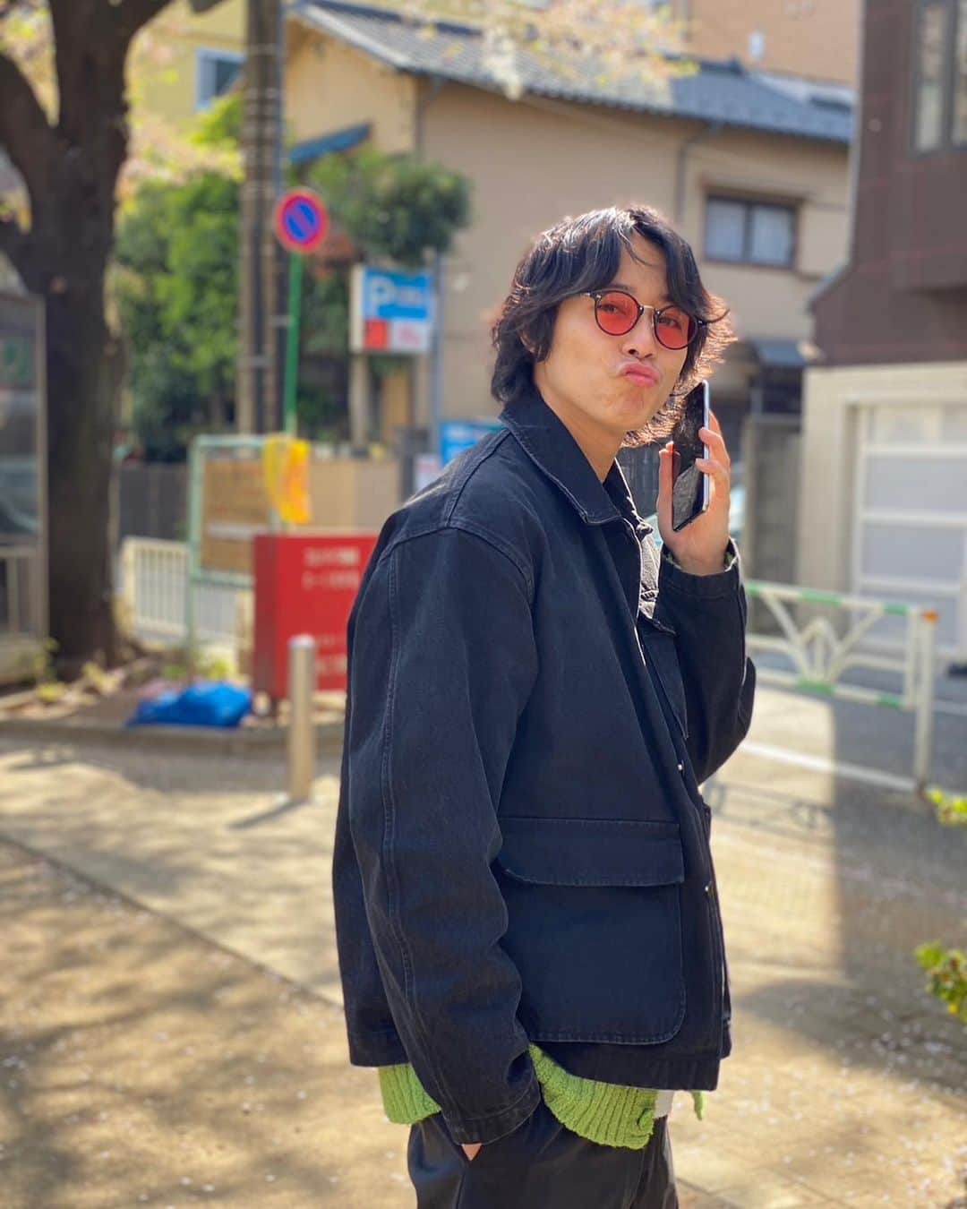 猪野広樹のインスタグラム：「来週4/23(日)はカレンダー発売記念オンラインイベントです！  イベントの申込締切は、本日4/16(日)23:59までとなります！  オンラインではありますが みなさんとお会いできる機会が嬉しいです。  是非ご参加お待ちしております！！」