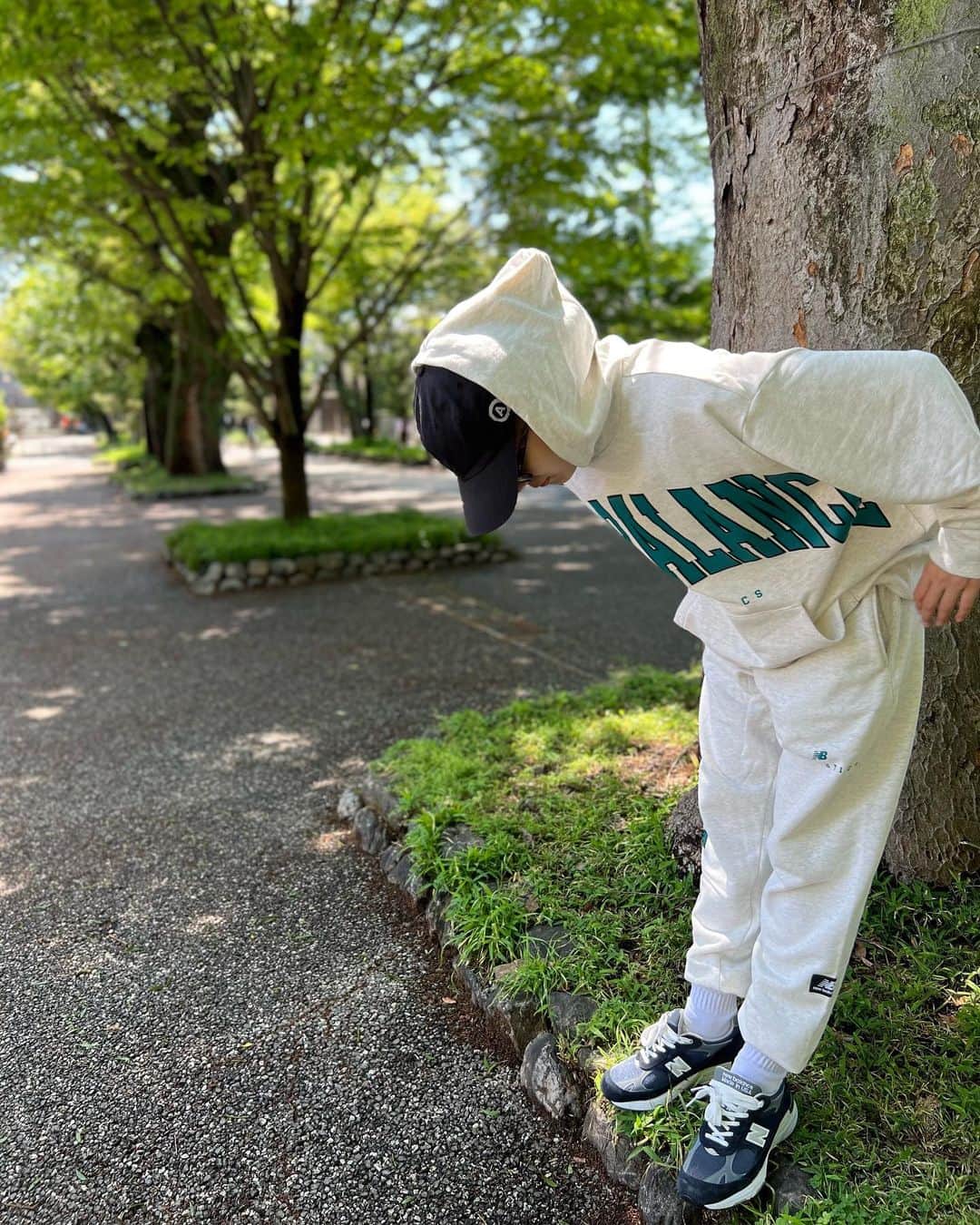 川口春奈さんのインスタグラム写真 - (川口春奈Instagram)「🌱🍂🤍 みどりや自然があるところを欲する 息をたくさんしてまた頑張る。」4月16日 15時14分 - haruna_kawaguchi_official