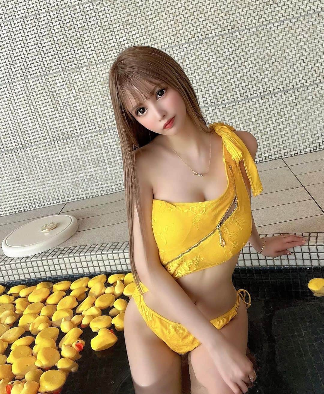 夏目こころのインスタグラム：「🐥💛」
