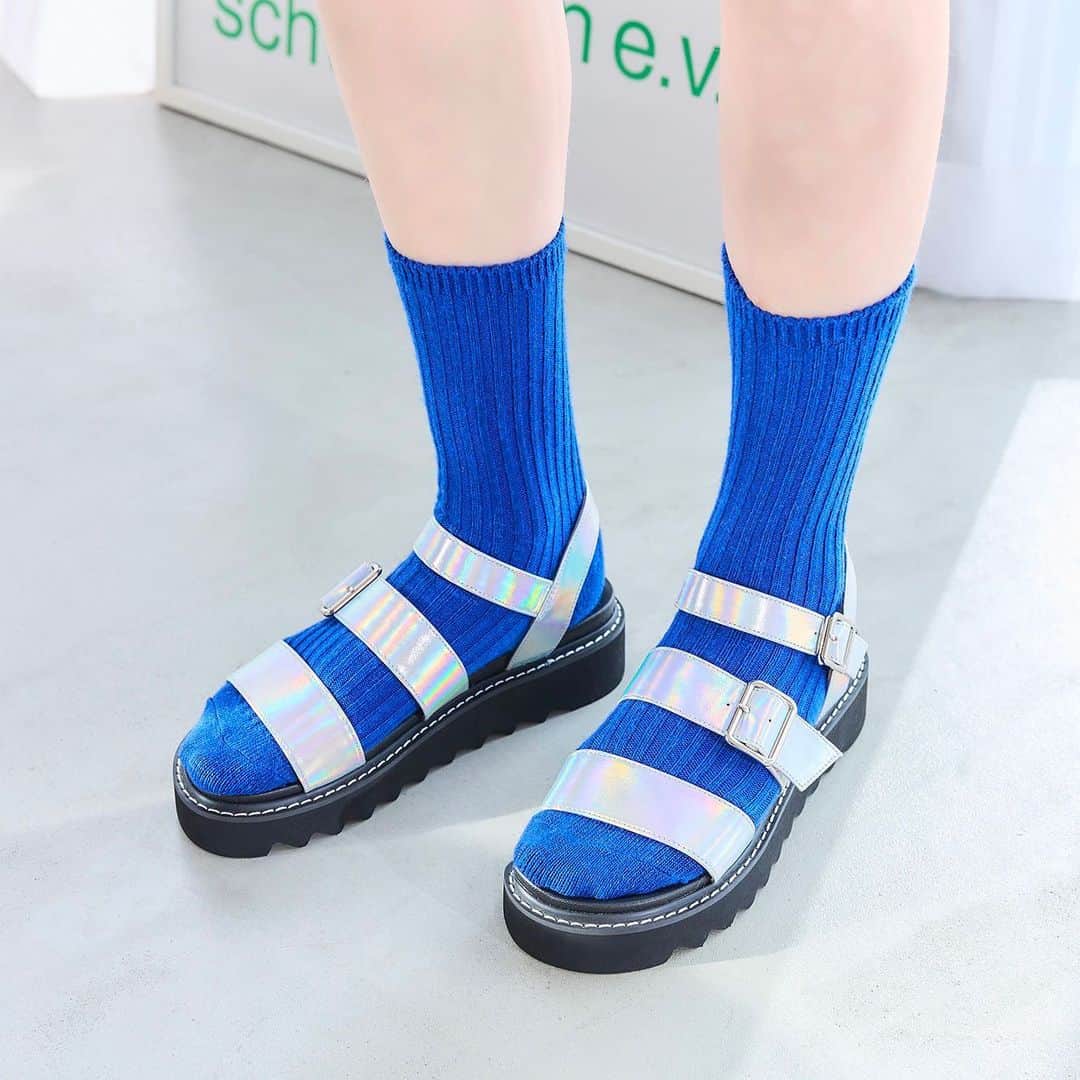 orientaltrafficのインスタグラム：「. 厚底ダブルベルトサンダル ¥7,500  〈ORiental TRaffic〉  #orientaltraffic#オリエンタルトラフィック #ortr#ortr2023SS#靴#shoes#新作#sandals#サンダル#パンプス#pumps#2023SS#トレンド#fashion#足元倶楽部#new#newarrival#newin#apparel#コーディネート#LOOK#look」