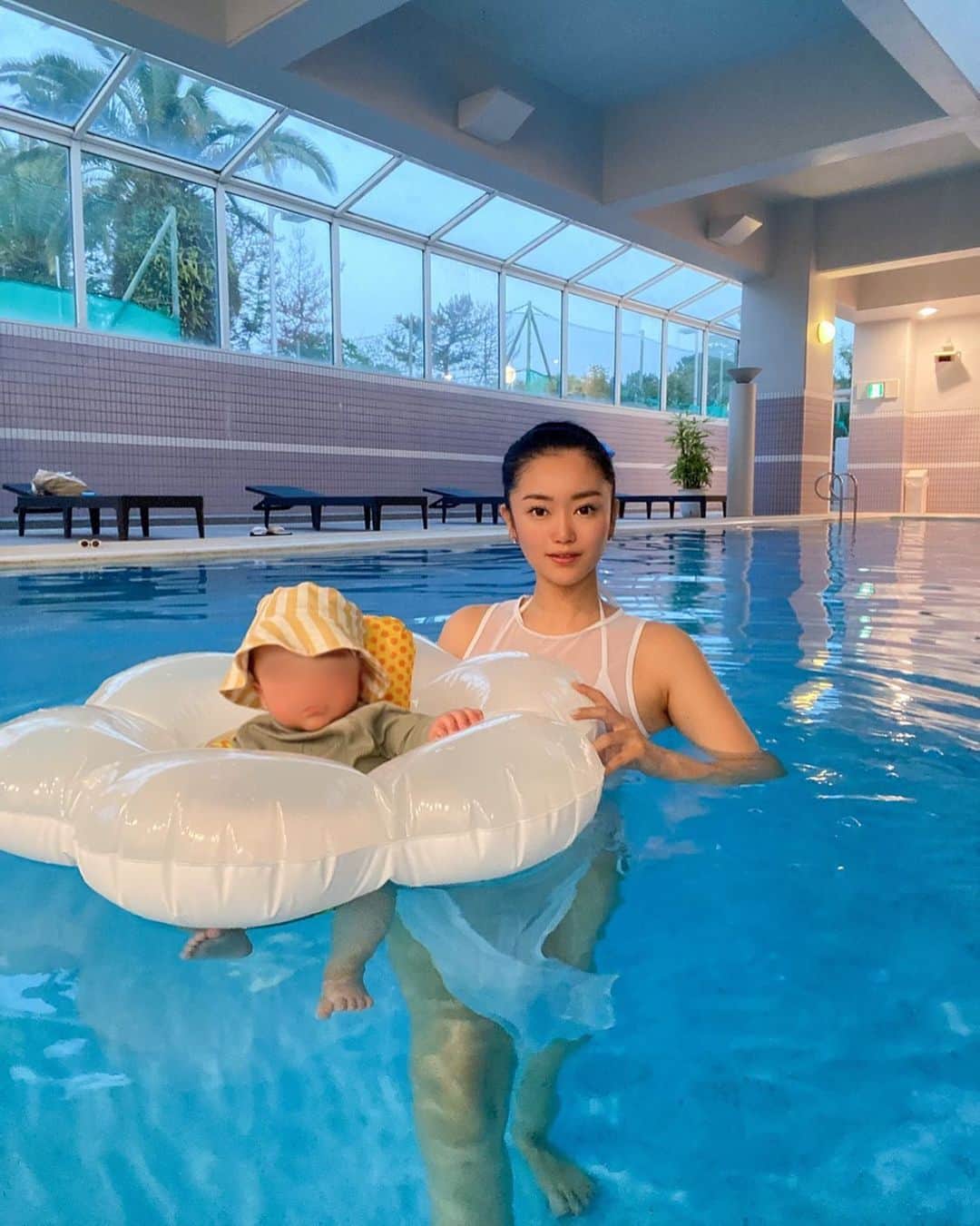 AYAMEのインスタグラム：「#poolday#babypooltime#babypool#liewood#babyswim#babyswimwear#babyswimsuit#momlife#momblogger#babymama#sweetmoments#lovelyday#mybaby#familytime#mylove#liewood#shein#swimwear#babyfloat」