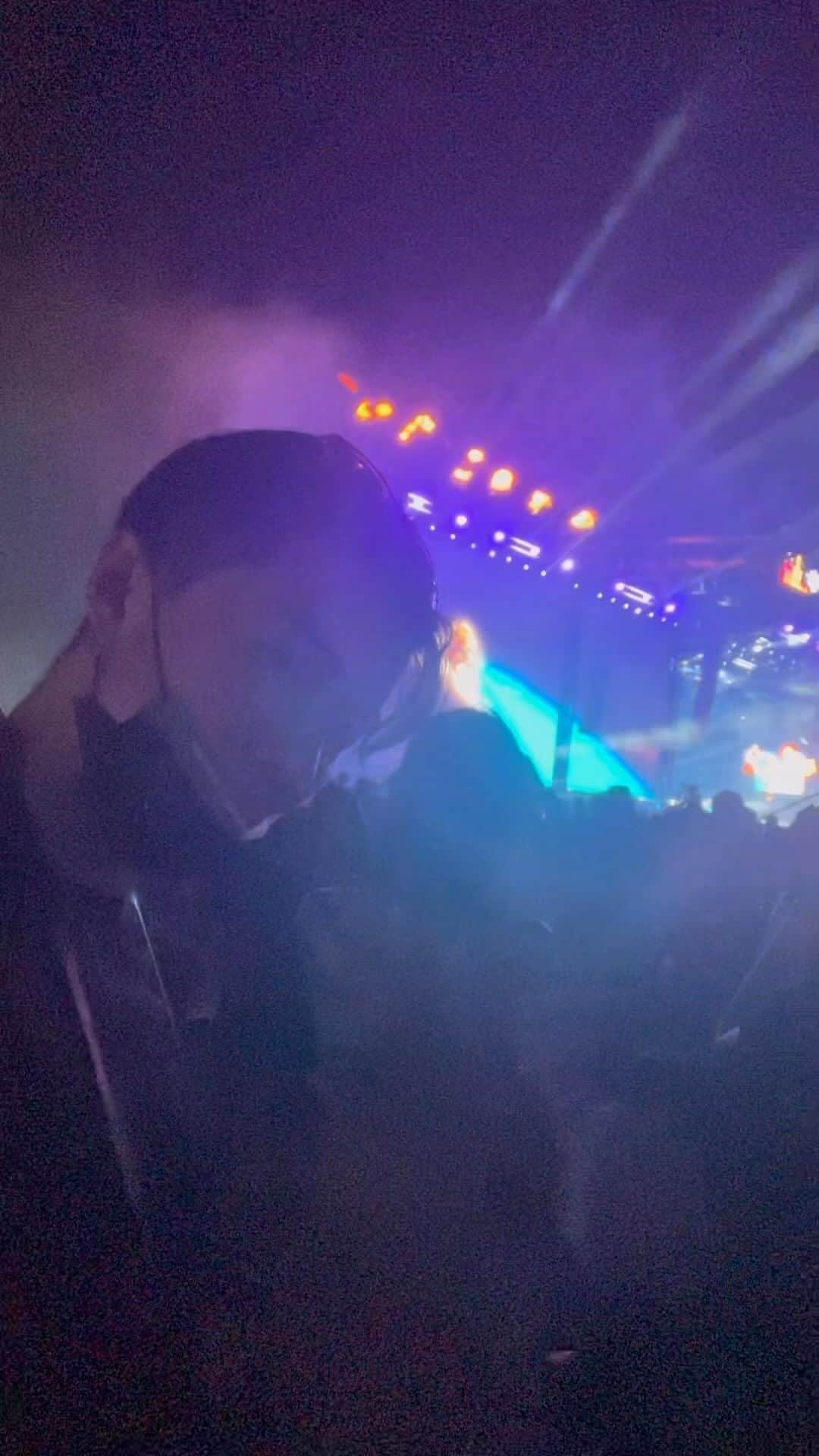 ダンソン・タンのインスタグラム：「Rolling loud 💥 @travisscott  - #thailand #DT #唐禹哲」