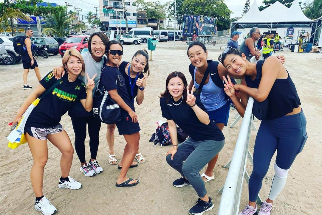 溝江明香さんのインスタグラム写真 - (溝江明香Instagram)「✈️🏐⚔️💥🌎💃 LA🇺🇸→La Paz🇲🇽→Tepic🇲🇽→Rio de Janeiro 🇧🇷→Itapema🇧🇷→Saquarema 🇧🇷 戦績は、ラパスチャレンジ19位、テピクエリート17位、イタペマチャレンジ5位、サクアレマチャレンジ9位(怪我により途中棄権)でした！ . 合宿含め2ヶ月間の海外転戦を終えて、帰国します🇯🇵 沢山の応援ありがとうございました📣🇯🇵🫶🏽 . . . ブラジルとの対戦中、相手選手と美樹さんが接触してしまい、足首負傷の為サクアレマ大会を途中棄権しました。真剣勝負の中には起こりうることです。今後の為にも、ここは棄権するとチームで決めました🙏帰国して、まずは傷を癒してまた頑張ります🦾  #beachvolleyball #japan #toyota #toyotabeachvolleyball #brazil #mexico#itapema#saquarema #riodejaneiro #lapaz#tepic#la#california #oakley#luxotticajapan #myzone#2xu#athlete#proffesional」4月17日 3時15分 - sayakamizoe