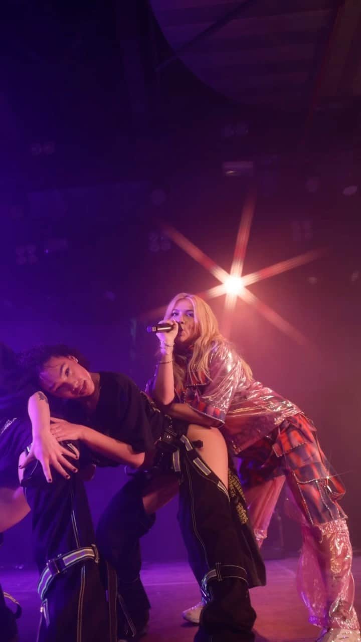 ヘイリー・キヨコのインスタグラム：「What to expect at my concert」