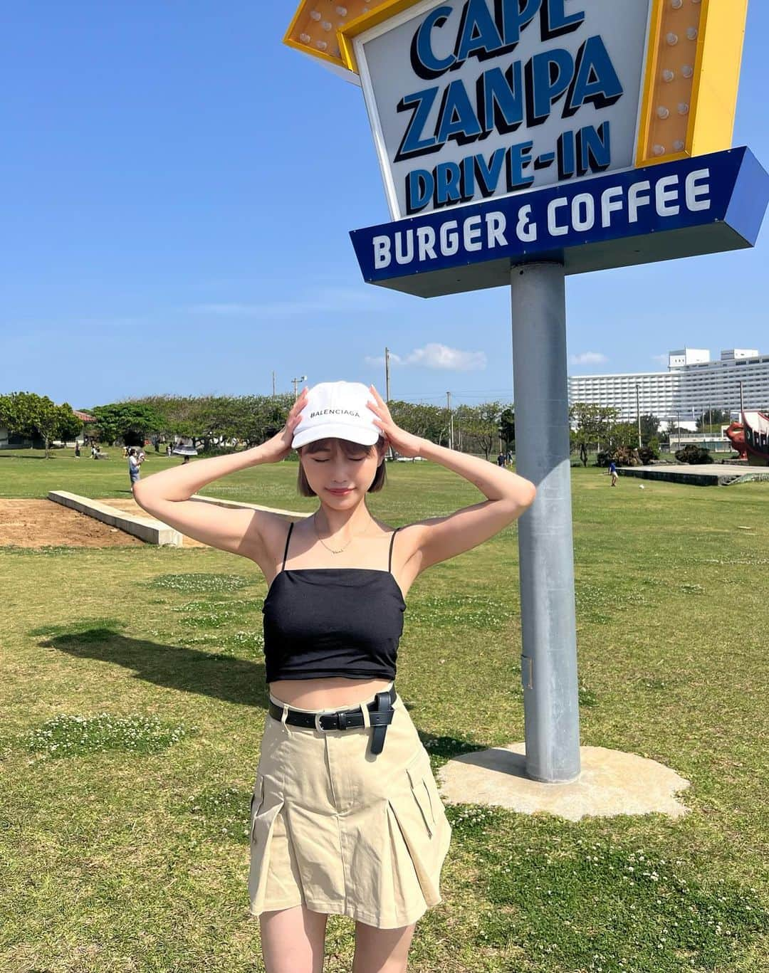 倉田夏希さんのインスタグラム写真 - (倉田夏希Instagram)「♡  in OKINAWA❤️  Darichの撮影で沖縄へ👙💕 天気が良くて最高すぎた👙」4月16日 19時42分 - nacchan_2611