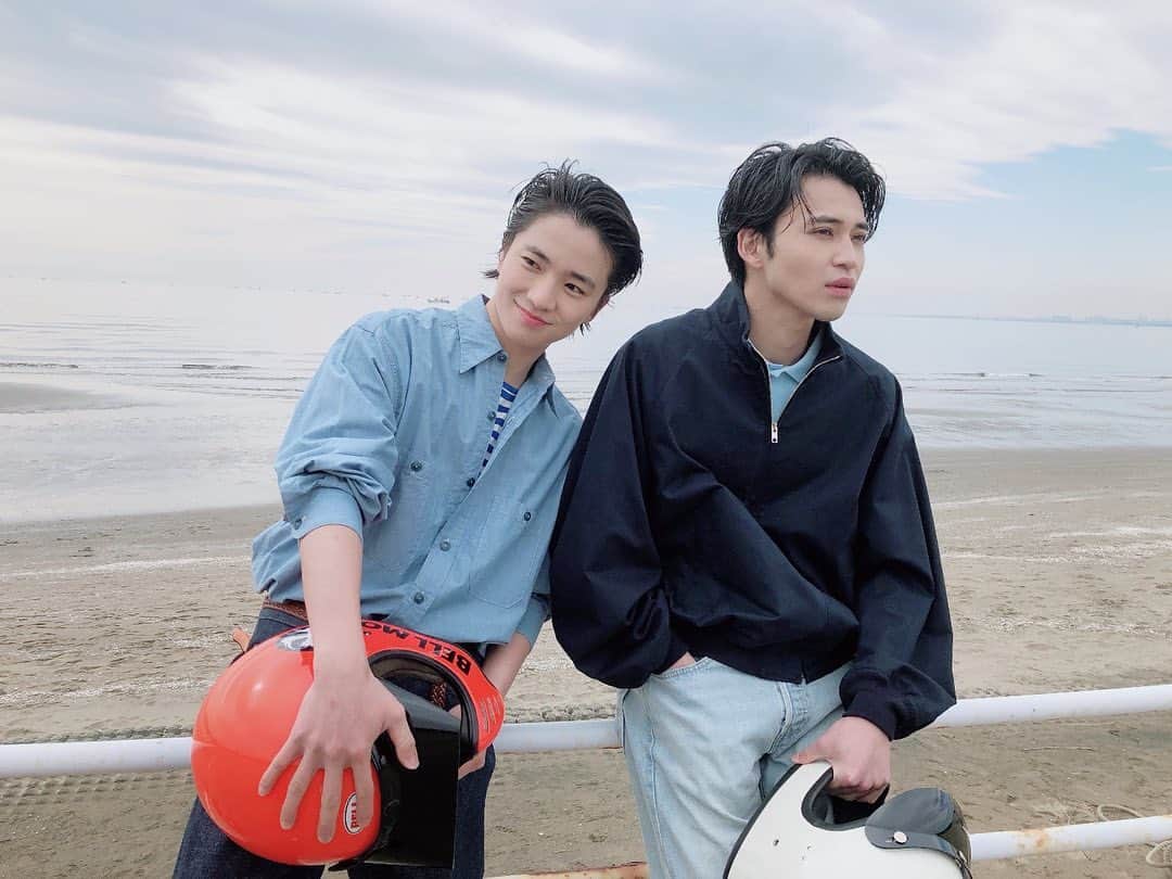 中田圭祐のインスタグラム：「@mensnonnojp 5月号発売中！大聖と👍」