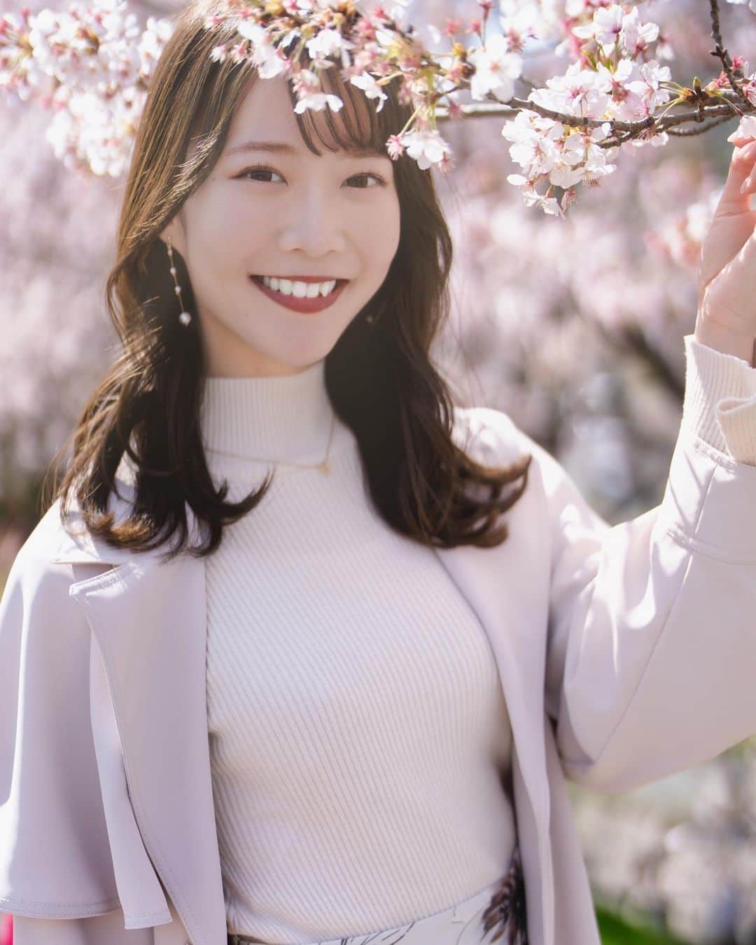齋藤佳穂のインスタグラム：「・ 新しくトプ画変えました🍒♡」