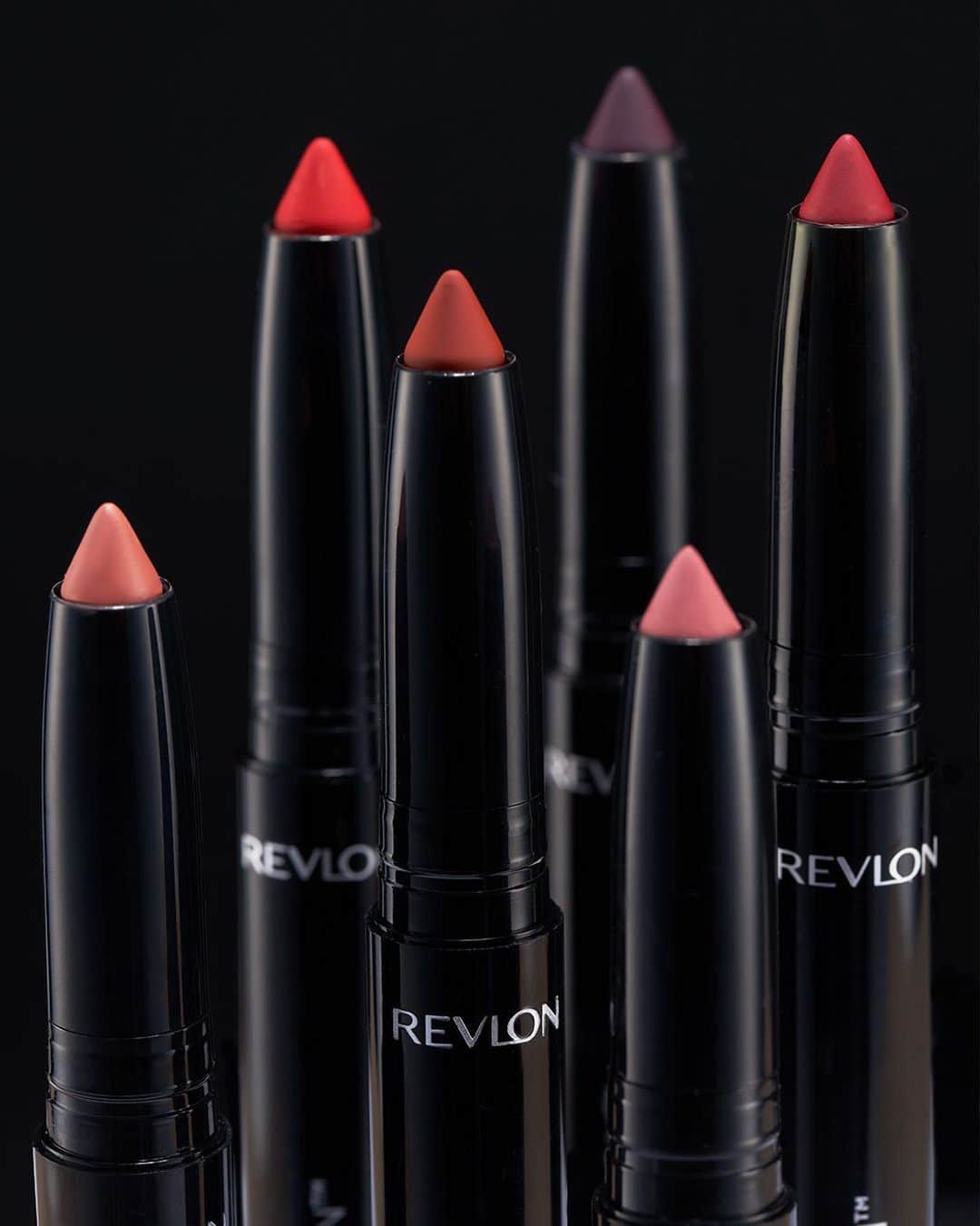 Revlonのインスタグラム：「Make it more than just a spring fling 💐 #ColorStay Matte Lite Crayon comes in 12 bold yet wearable shades for color play all day, all year round 💋」