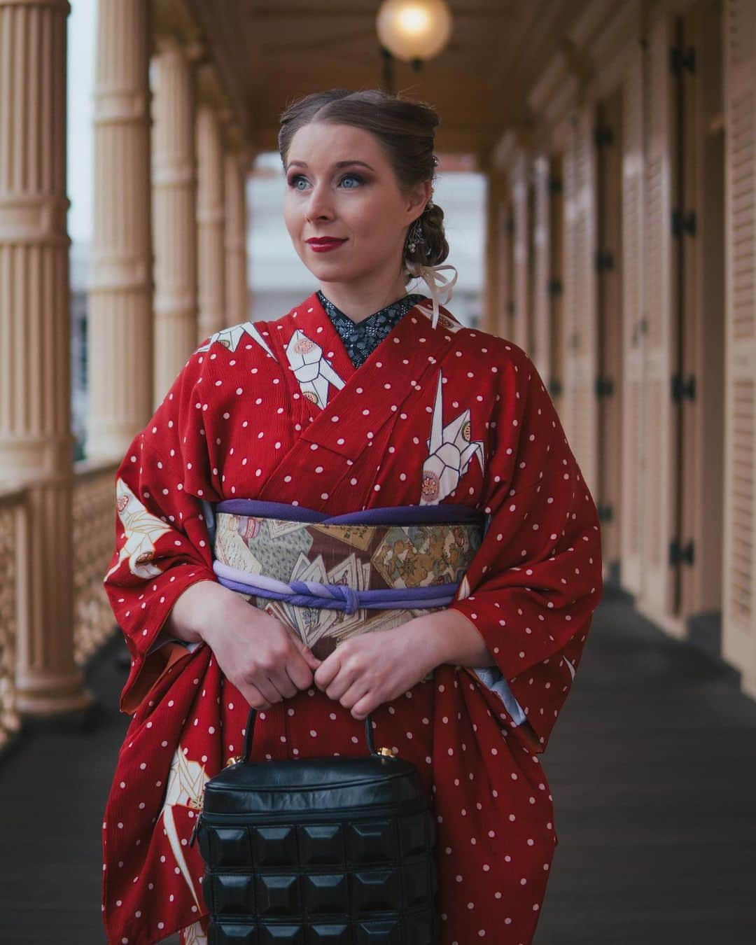 Anji SALZさんのインスタグラム写真 - (Anji SALZInstagram)「A few more pics from SALZ Kimono Styling SALZ Kimono Styling Tour with the lovely @makisvintagewardrobe ❤️  Can’t wait to go back to doing my tours soon.   To book your kimono tour please visit salz-tokyo.com or DM 🍀  SALZ着物スタイリングツアーのお客様アンネ💫 アンティーク大好きな方なので、アンティーク着物にしました❤️  着物スタイリングの仕事はホームページからお願いします💫  #kimono #kimonostyling #kimonostylist #salztokyo #salzkimono #antiquekimono #着物 #着物コーディネート #着物スタイリング #着物レンタル #アンティーク着物」4月16日 22時31分 - salztokyo