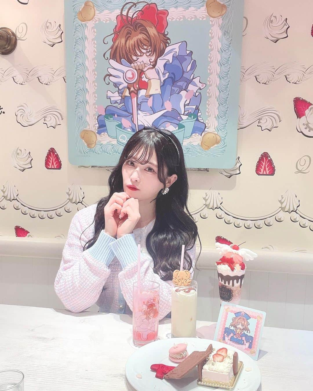 田北香世子さんのインスタグラム写真 - (田北香世子Instagram)「@qpotcafe_official 期間限定のCCさくらコラボ🌸🔯  イラストめちゃくちゃ可愛いしメニューも美味しかった🥺🫶🏻  #qpotカフェ #qpotcafe #qpot #表参道カフェ #カフェ巡り #キューポットカフェ #カードキャプターさくら #ccさくら」4月16日 22時56分 - kayoko_takita