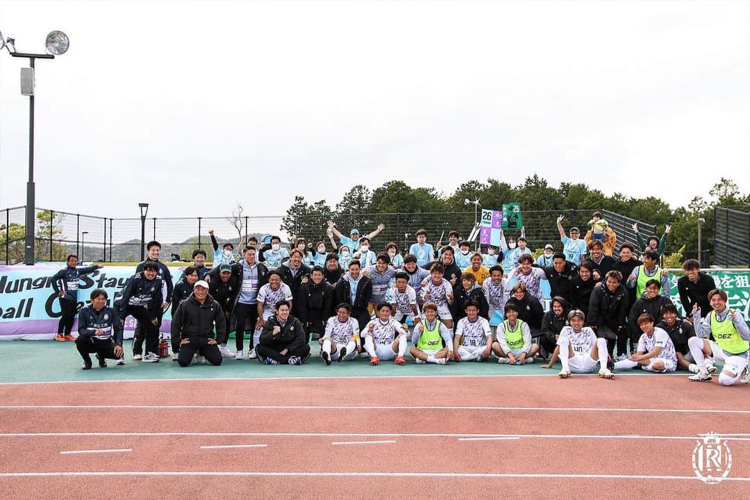 平尾壮のインスタグラム：「2023.4.16  首位！！ @rei_beauty  @reilacshiga」