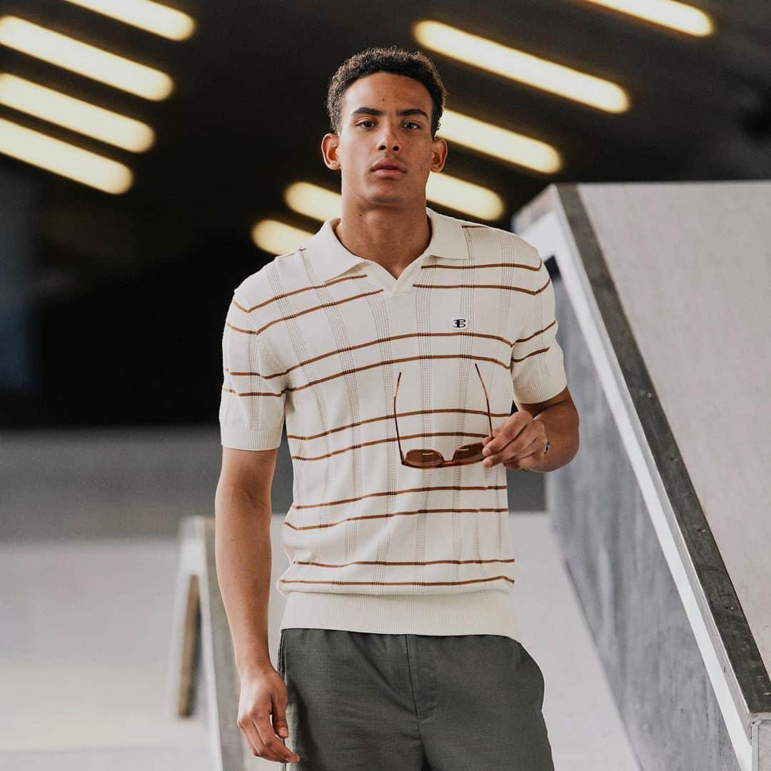 ベンシャーマンのインスタグラム：「Nothing says Spring quite like a fresh polo #BenSherman #KnitPolo」