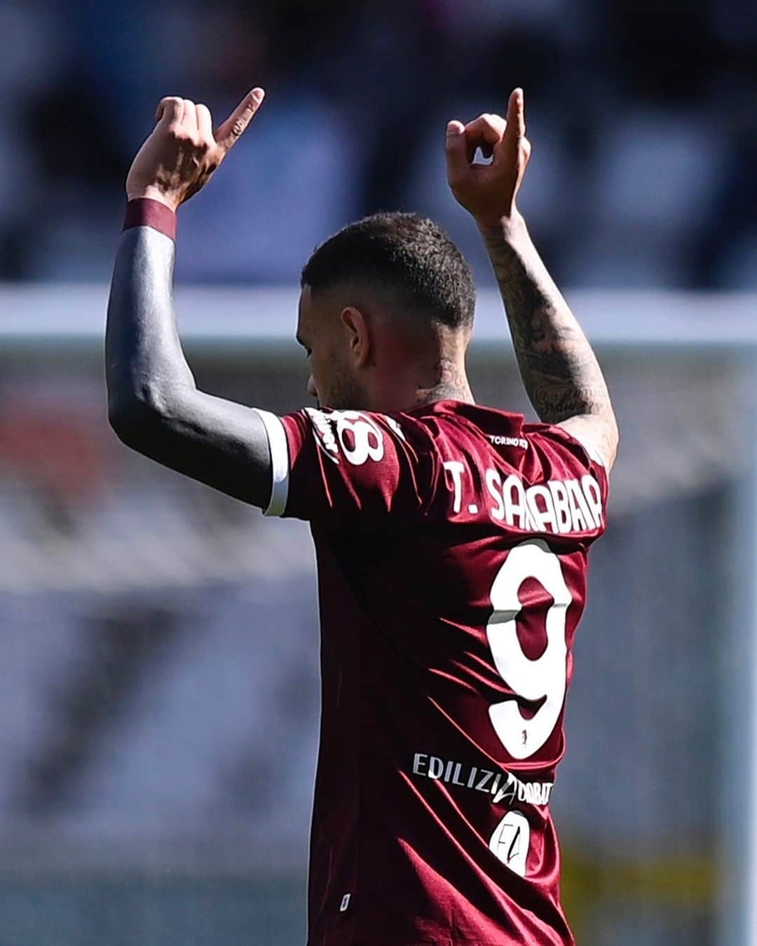 トリノFCのインスタグラム：「La pareggia Tonny 💪🙌  #SFT | #TorinoSalernitana」