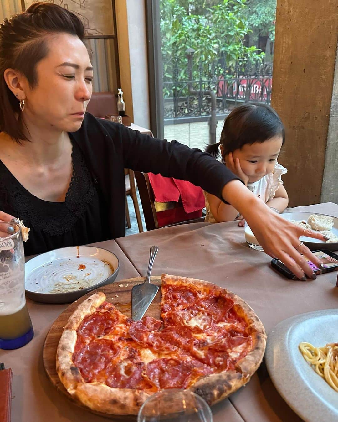 河内勇太さんのインスタグラム写真 - (河内勇太Instagram)「Wonderful holiday! I've been very busy at work the last few days, so it's great to spend time with my family. French events, lovely cafes, watching football.  Best experiences to come.  #hanoi #vietnam #french #football #cafe #familyday」4月16日 23時40分 - yutakkk