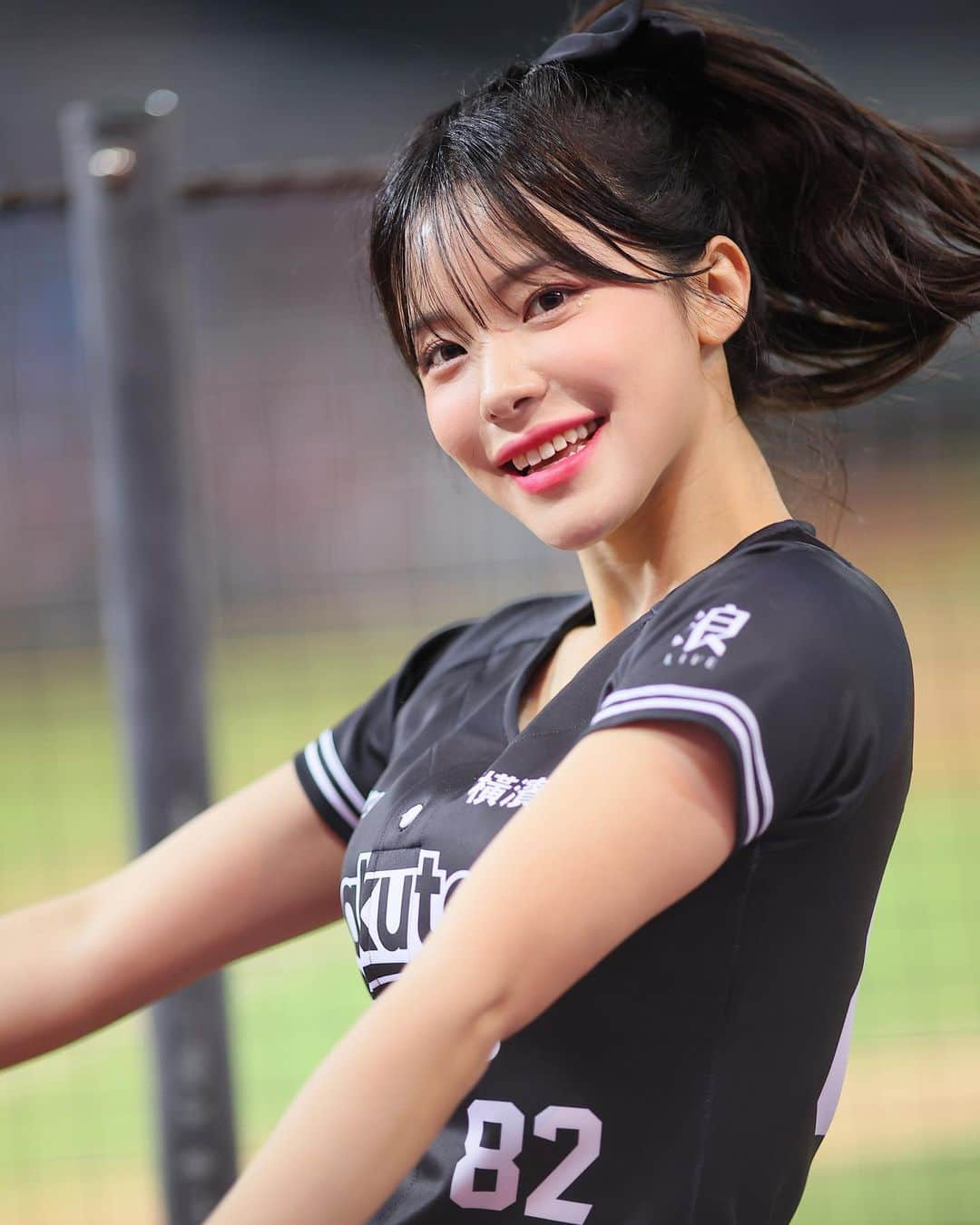 アンディ・チェンのインスタグラム：「#이다혜  #李多慧 @le_dahye #대만 #CPBL #初登板  #첫공연 #rakutengirls  #rakutenmonkeys  Canon EOS R3  EF 200mm f/1.8L IS USM」